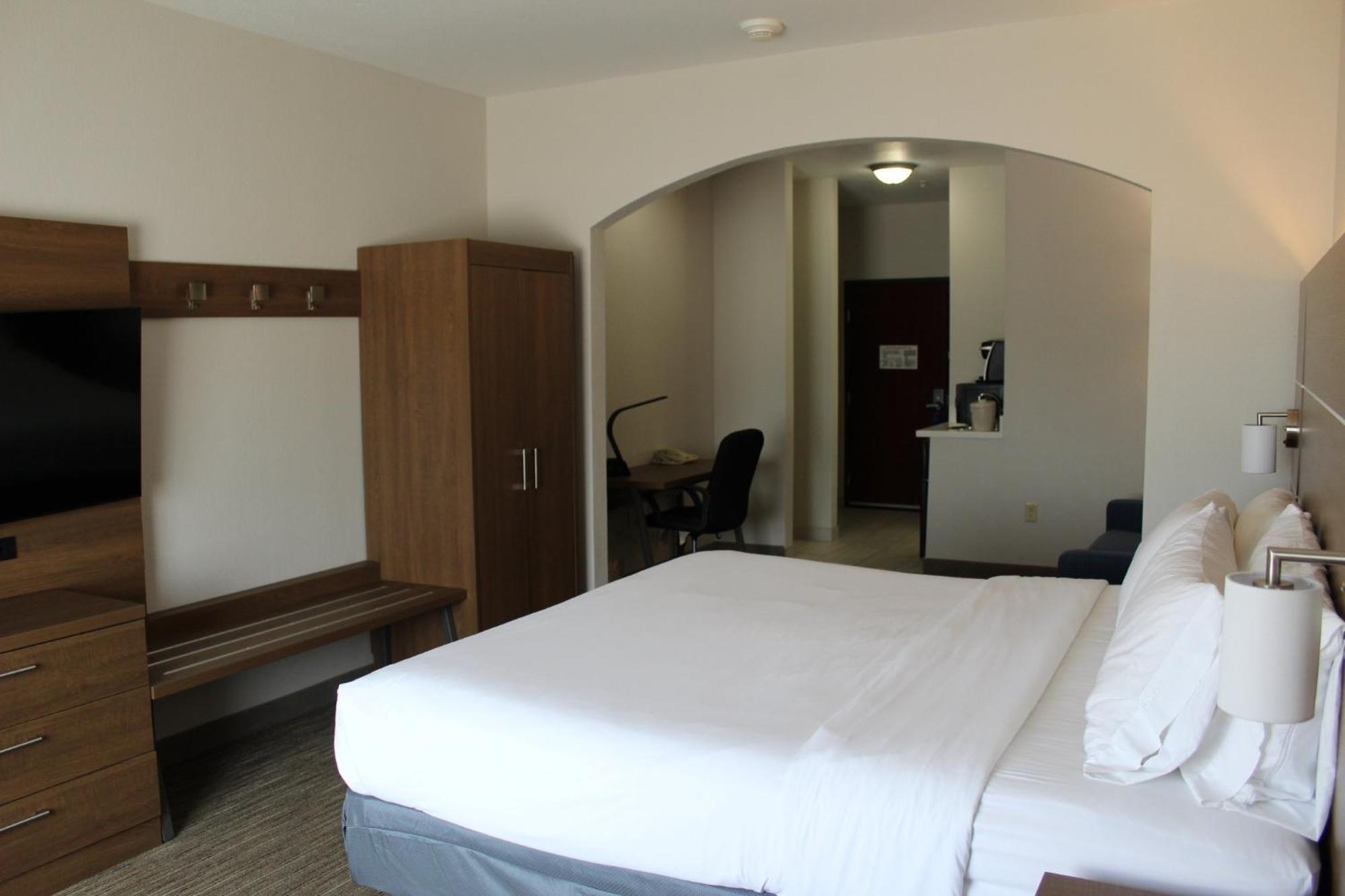 Holiday Inn Express Ponca City By Ihg Bagian luar foto